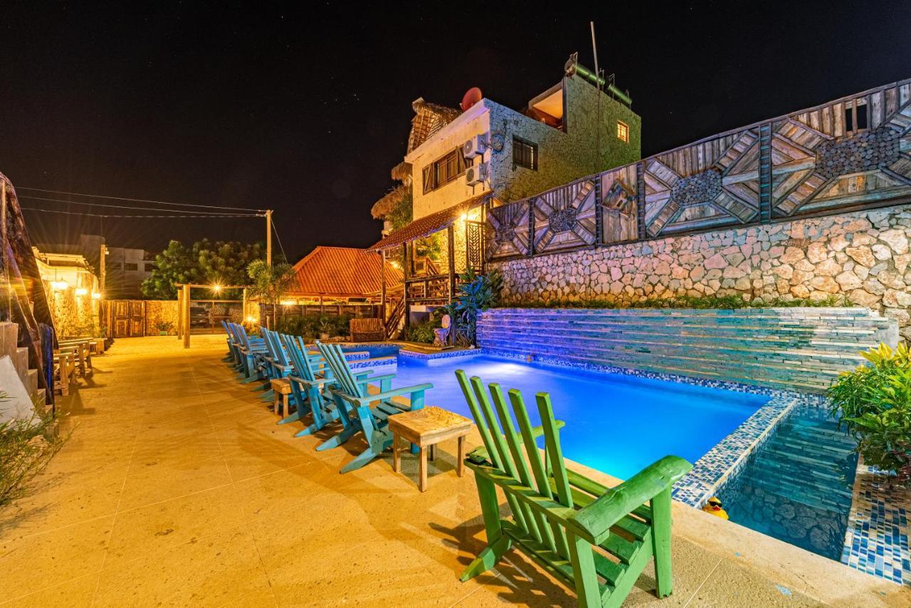 Vista De Aguilas Ecolodge Pedernales Exterior photo