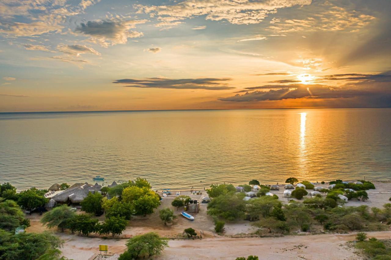 Vista De Aguilas Ecolodge Pedernales Exterior photo